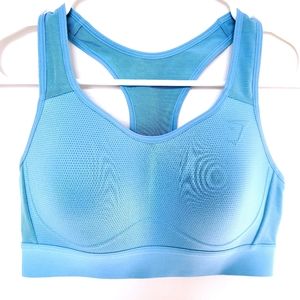 Gymshark New lightweight high support training sports bra - Small - Light blue